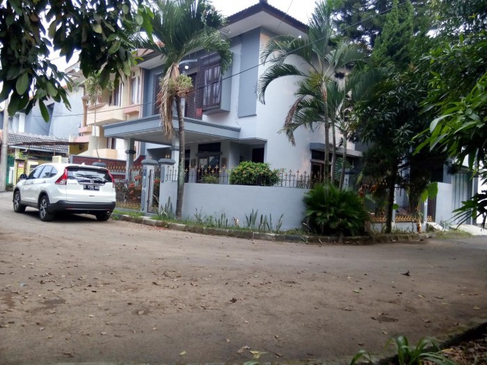 Rumah di Jual Daerah Pasteur Bandung